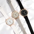 otien-bialy-zegarek-tarcza-cyfry-2e