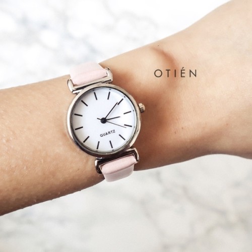 otien-rozowy-senlis-zegarek-2