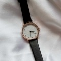 zegarek-otien-prosty-cyfry-z-cyframi-tani-mala-elegancka-tarcza-czarny-9.jpg